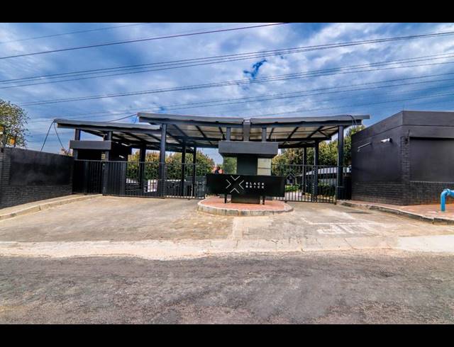 0 BEDROOM APARTMENT FOR SALE IN BEDFORDVIEW